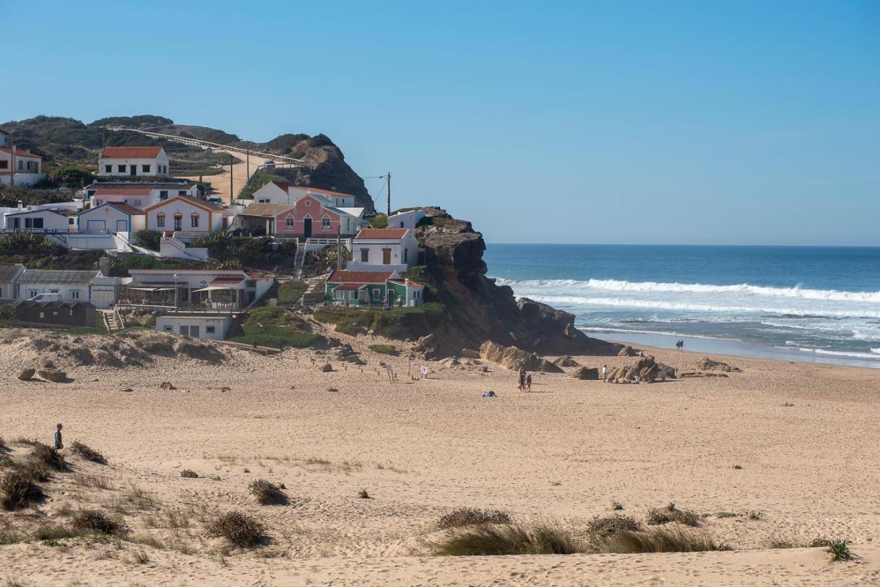 Valley House Aljezur Old Town Εξωτερικό φωτογραφία